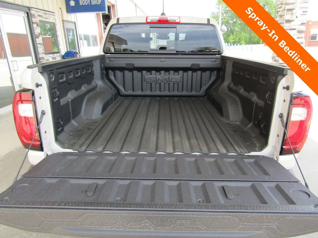 2026 GMC Canyon Denali - Photo 23
