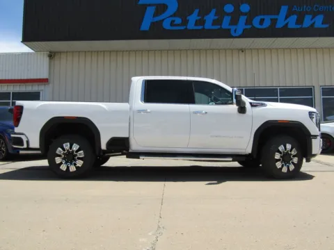 Photos of 2026 GMC Sierra 3500HD Denali for sale in Bethany, MO at Pettijohn Auto Center