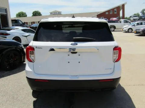 More photos of 2023 Ford Explorer at Pettijohn Auto Center, MO