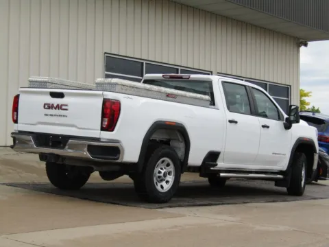Another view of 2021 GMC Sierra 2500HD for sale in Bethany, MO at Pettijohn Auto Center