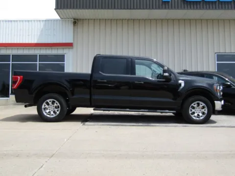 Photos of 2023 Ford F-150 XLT for sale in Bethany, MO at Pettijohn Auto Center