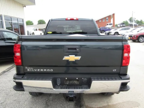 More photos of 2019 Chevrolet Silverado 2500HD LT at Pettijohn Auto Center, MO