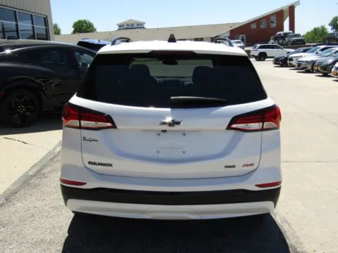 More photos of 2024 Chevrolet Equinox RS at Pettijohn Auto Center, MO