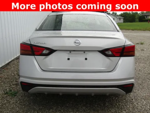 More photos of 2022 Nissan Altima 2.5 S at Pettijohn Auto Center, MO
