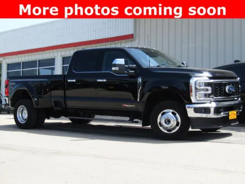 Black 2025 Ford F-350SD Lariat for sale in Bethany, MO
