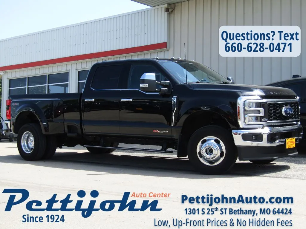 2025 Ford F-350 Lariat 4x4 Crew Cab 8' Box DRW's photo