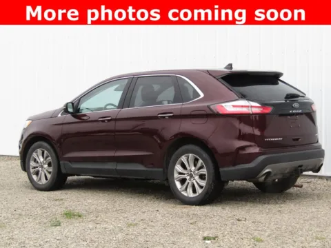More photos of 2023 Ford Edge Titanium at Pettijohn Auto Center, MO