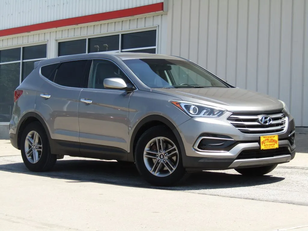 Gray 2017 Hyundai Santa Fe Sport 2.4 Base for sale in Bethany, MO