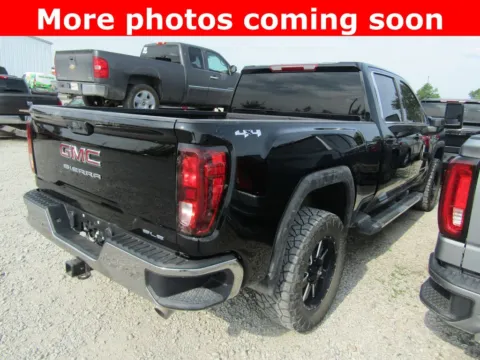 More photos of 2025 GMC Sierra 2500HD SLE at Pettijohn Auto Center, MO