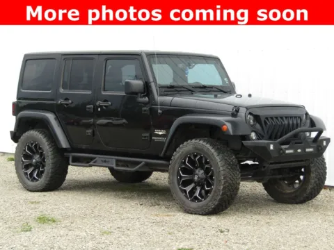 Black 2015 Jeep Wrangler Unlimited Sahara for sale in Bethany, MO
