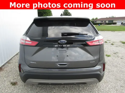 More photos of 2023 Ford Edge SEL at Pettijohn Auto Center, MO