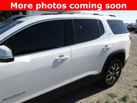 Photos of 2023 GMC Acadia SLT for sale in Bethany, MO at Pettijohn Auto Center
