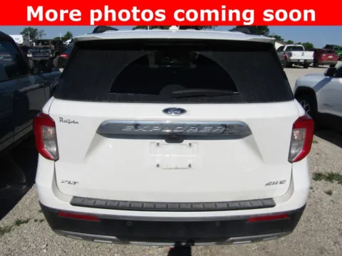 More photos of 2024 Ford Explorer XLT at Pettijohn Auto Center, MO