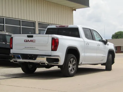 Another view of 2026 GMC Sierra 1500 SLT for sale in Bethany, MO at Pettijohn Auto Center