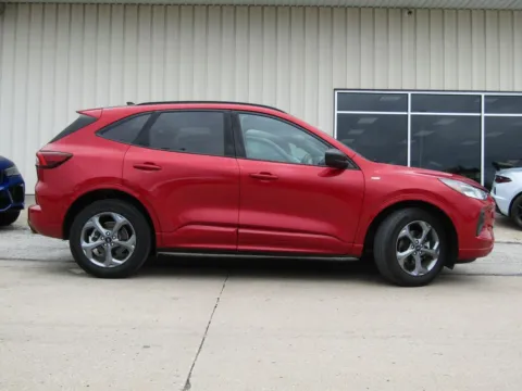 Photos of 2024 Ford Escape ST-Line for sale in Bethany, MO at Pettijohn Auto Center