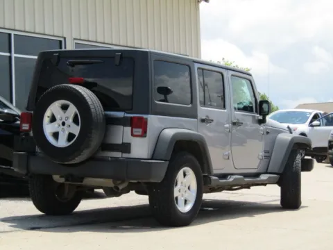 Another view of 2016 Jeep Wrangler Unlimited Sport for sale in Bethany, MO at Pettijohn Auto Center
