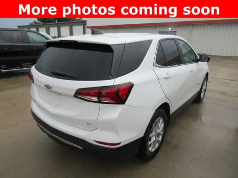 More photos of 2024 Chevrolet Equinox LT at Pettijohn Auto Center, MO