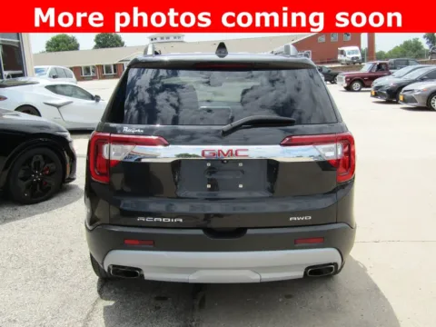 More photos of 2020 GMC Acadia SLT at Pettijohn Auto Center, MO
