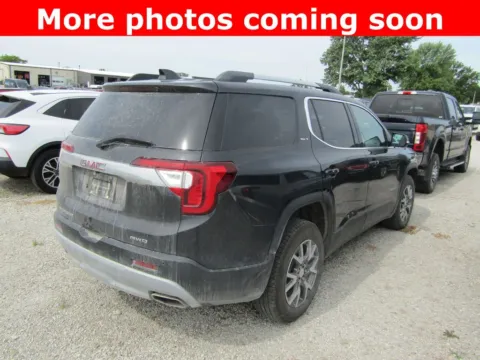 More photos of 2020 GMC Acadia SLT at Pettijohn Auto Center, MO