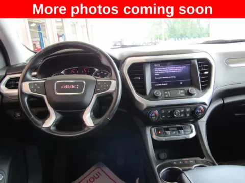 More photos of 2020 GMC Acadia SLT at Pettijohn Auto Center, MO