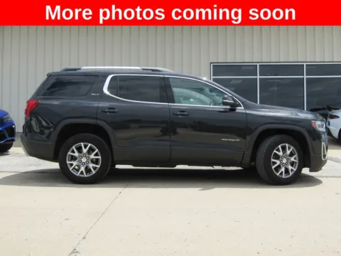 Photos of 2020 GMC Acadia SLT for sale in Bethany, MO at Pettijohn Auto Center