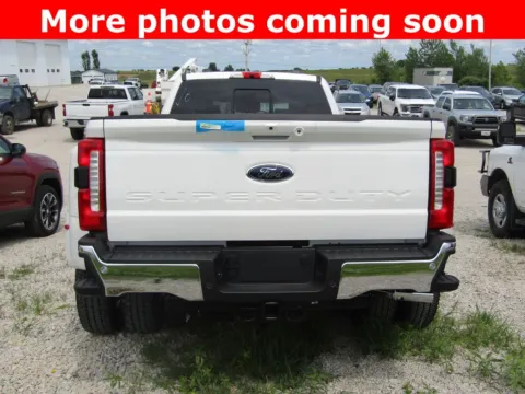 More photos of 2026 Ford F-350SD Lariat at Pettijohn Auto Center, MO