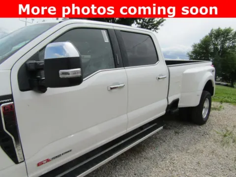Photos of 2026 Ford F-350SD Lariat for sale in Bethany, MO at Pettijohn Auto Center