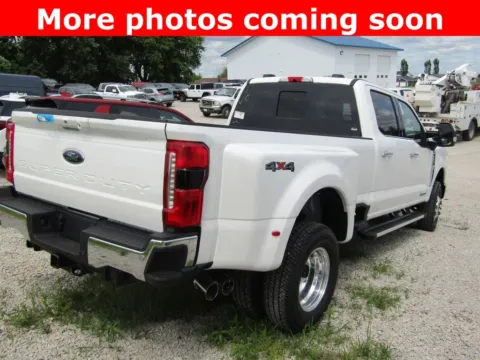More photos of 2026 Ford F-350SD Lariat at Pettijohn Auto Center, MO