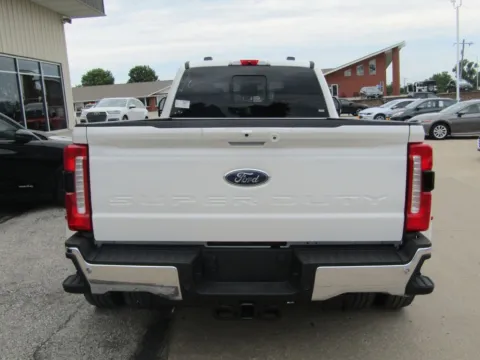 More photos of 2026 Ford F-350SD Lariat at Pettijohn Auto Center, MO