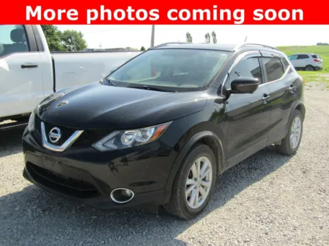 Black 2017 Nissan Rogue Sport SL for sale in Bethany, MO