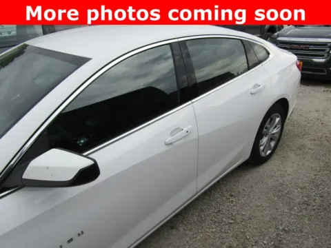 Photos of 2023 Chevrolet Malibu LT for sale in Bethany, MO at Pettijohn Auto Center