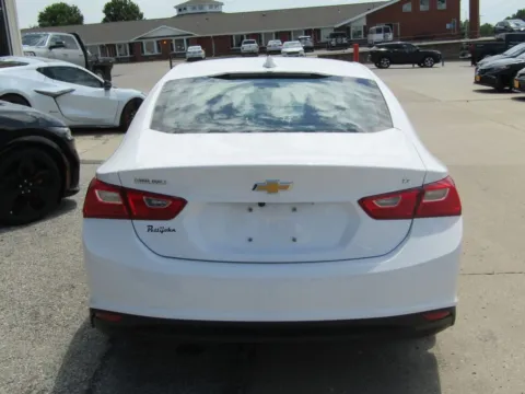 More photos of 2023 Chevrolet Malibu LT at Pettijohn Auto Center, MO