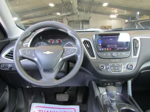 More photos of 2023 Chevrolet Malibu LT at Pettijohn Auto Center, MO