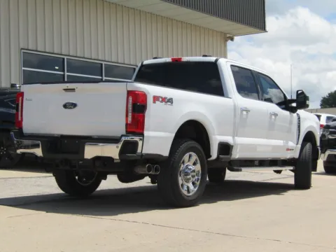 Another view of 2024 Ford F-350SD Lariat for sale in Bethany, MO at Pettijohn Auto Center