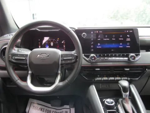 More photos of 2023 Chevrolet Colorado Z71 at Pettijohn Auto Center, MO