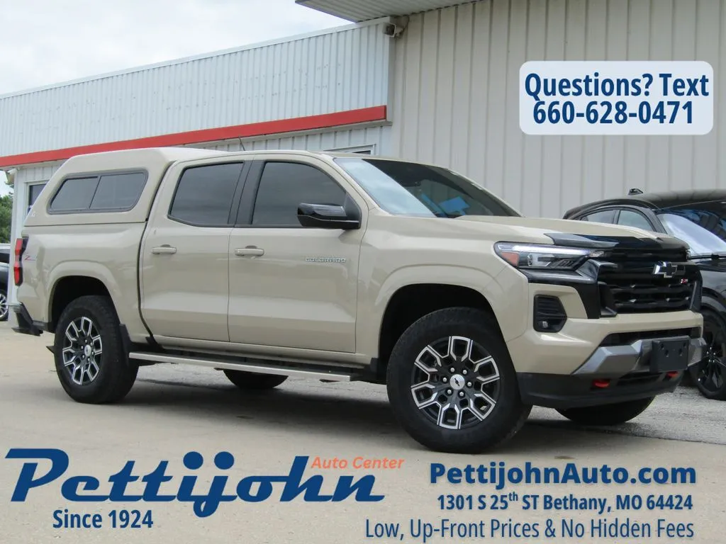 Used 2023 Chevrolet Colorado Z71 with VIN 1GCPTDEK7P1152028 for sale in Kansas City