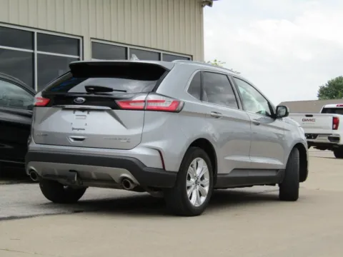 Another view of 2020 Ford Edge Titanium for sale in Bethany, MO at Pettijohn Auto Center