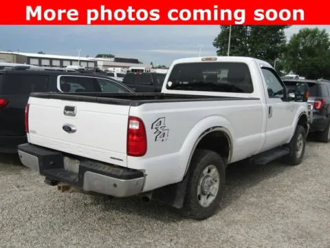 More photos of 2015 Ford F-250SD XLT at Pettijohn Auto Center, MO