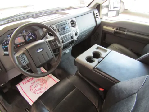 More photos of 2015 Ford F-250SD XLT at Pettijohn Auto Center, MO