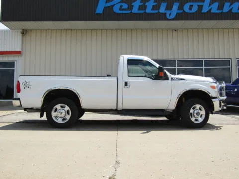 Photos of 2015 Ford F-250SD XLT for sale in Bethany, MO at Pettijohn Auto Center