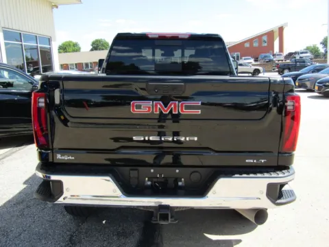 More photos of 2025 GMC Sierra 2500HD SLT at Pettijohn Auto Center, MO