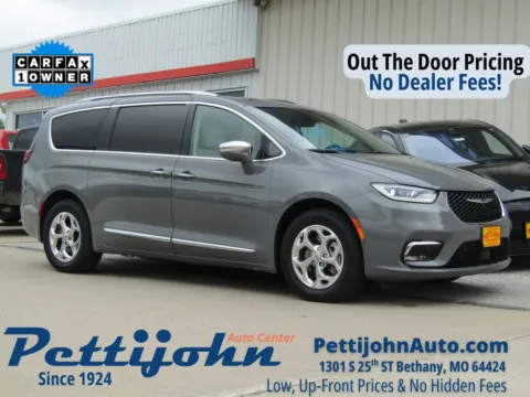Gray 2021 Chrysler Pacifica Limited for sale in Bethany, MO