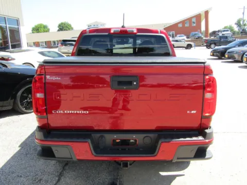 More photos of 2021 Chevrolet Colorado Z71 at Pettijohn Auto Center, MO