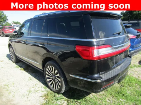 Another view of 2019 Lincoln Navigator Reserve for sale in Bethany, MO at Pettijohn Auto Center
