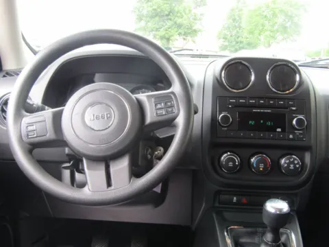 More photos of 2015 Jeep Patriot Sport at Pettijohn Auto Center, MO