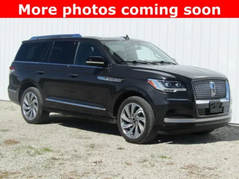 Gray 2023 Lincoln Navigator Reserve for sale in Bethany, MO