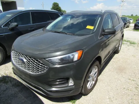 Green 2023 Ford Edge SEL for sale in Bethany, MO