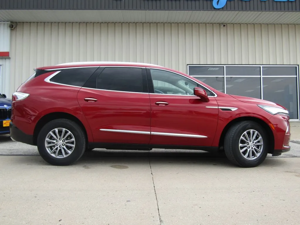 Used 2024 Buick Enclave Essence with VIN 5GAEVAKW3RJ102075 for sale in Kansas City