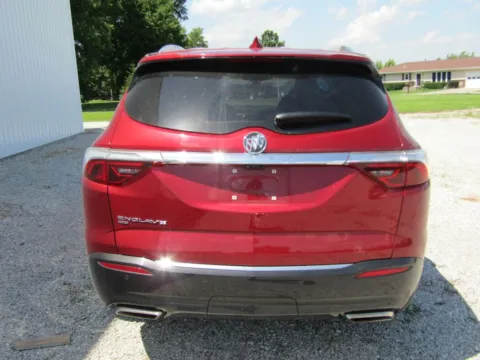 More photos of 2024 Buick Enclave Essence at Pettijohn Auto Center, MO