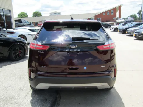 More photos of 2024 Ford Edge SEL at Pettijohn Auto Center, MO